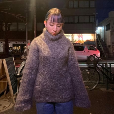 [USED] 袖がフレアのハイネックニット🤎