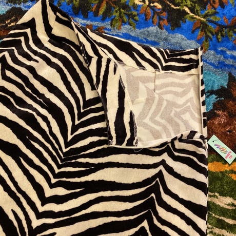 [USED] ZEBRA ミディスカート🦓🖤