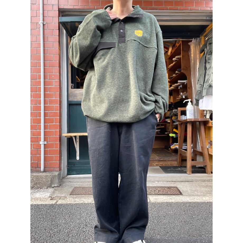 6968816ff0ab5a44e30aa02e