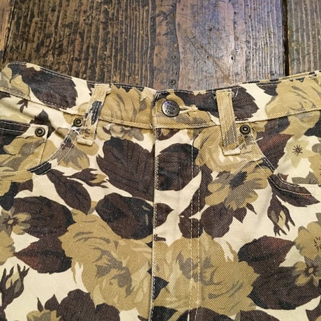 [USED] しぶい花柄 DENIM Shorts