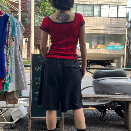 [USED]RED❤️ニットtops
