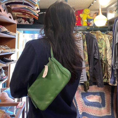 [USED] ”GAP” クリーンの2WAYポーチ