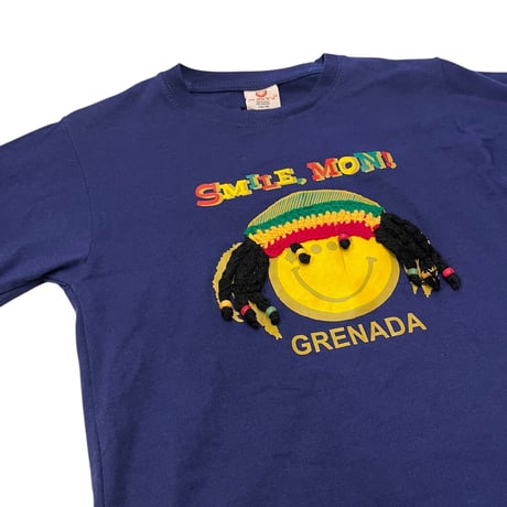 [USED] Cute Smiley ☺︎ S/S Tee