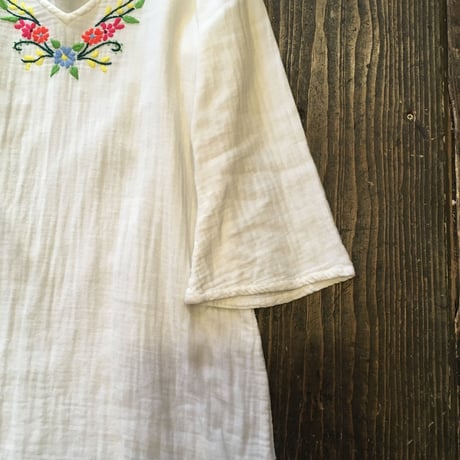 [USED] 花刺繍ベルスリーブチュニック