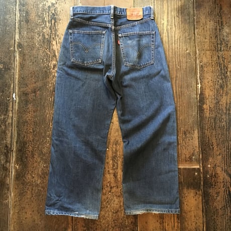 [USED] 太めシルエット！Levis DENIM