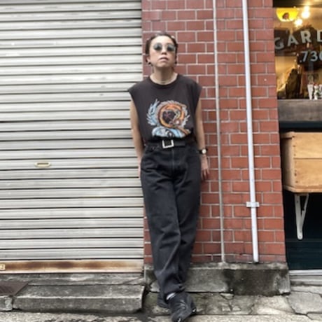 [USED] Levis 550 BLACK CUTOFF W28L27