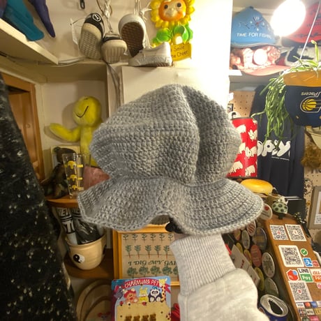 [USED] グレーのニットハット