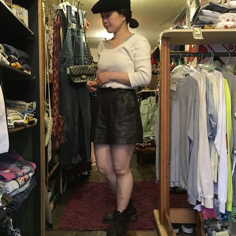 [USED] REALレザータック入りショートパンツ