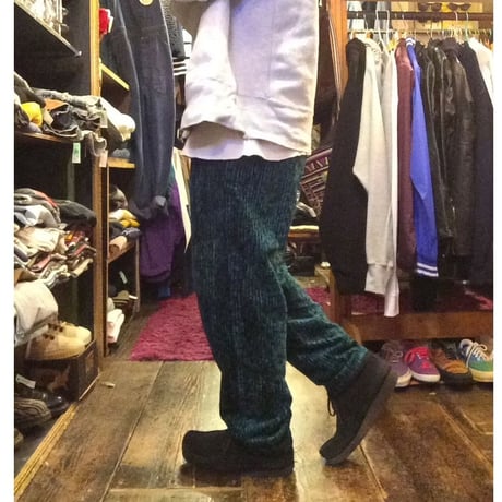 [USED] タマムシ色の 太ウネ コーデュロイパンツ