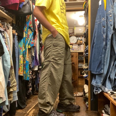 [USED] カーキのNYLONデタッチャブルPT