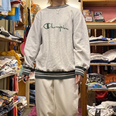[USED] 90's Champion REVERSE SWEAT！