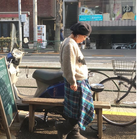 [USED] かわい！ミニ丈DOGニット