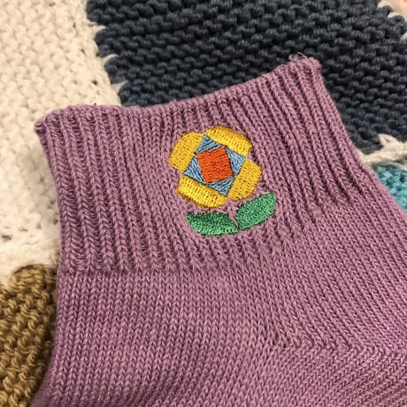 [MY LOADS ARE LIGHT] Ladys SOCKS "Clouds & Flower"