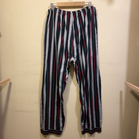 [USED] EURO PAJAMA SET-UP！