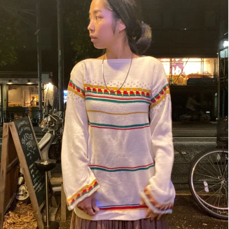 [USED]  かわいい形♡フレアセーター