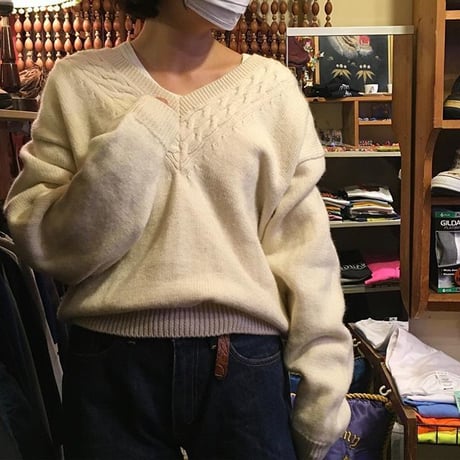 [USED] オーバーサイズ Vネックニット