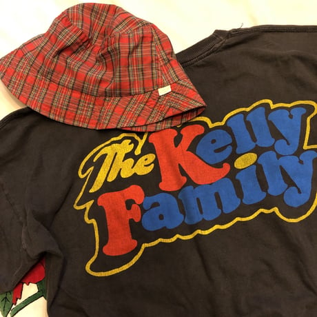[USED] GOOD PRINT  "The Kelly Family"  Tee🎻