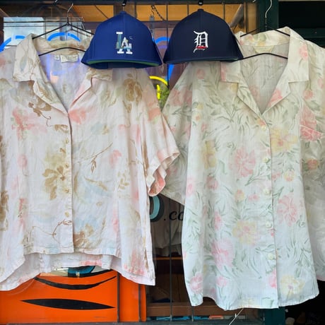 [USED] 淡いお花の LINEN シャツ