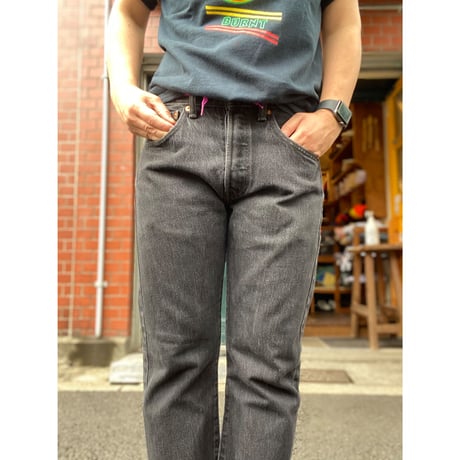 [USED] Levis 501 Black  cutoff