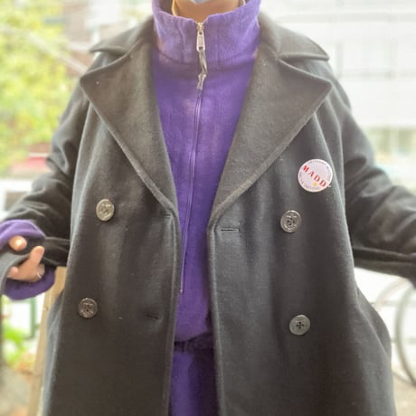 [USED] "M A D D" 缶バッチ