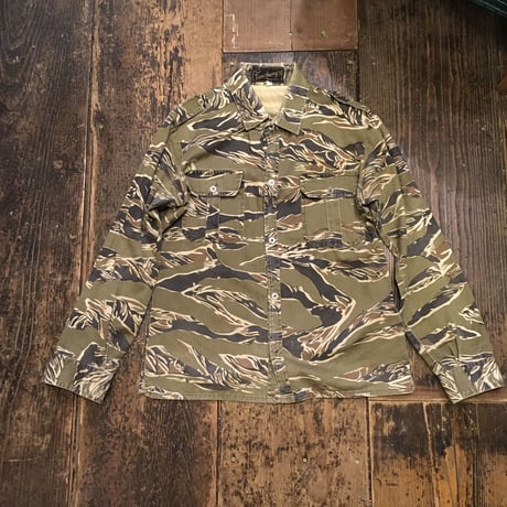 [USED] カモ柄風 シャツ