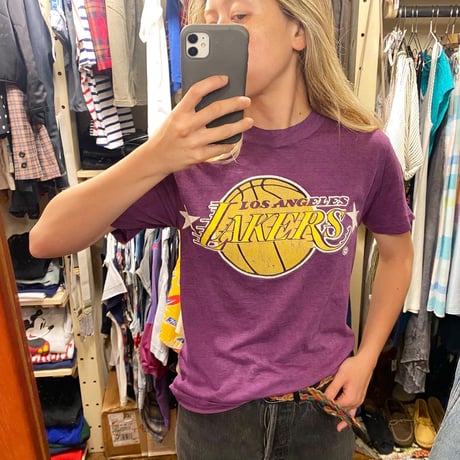 [USED] VINTAGE "LAKERS" Tee🏀