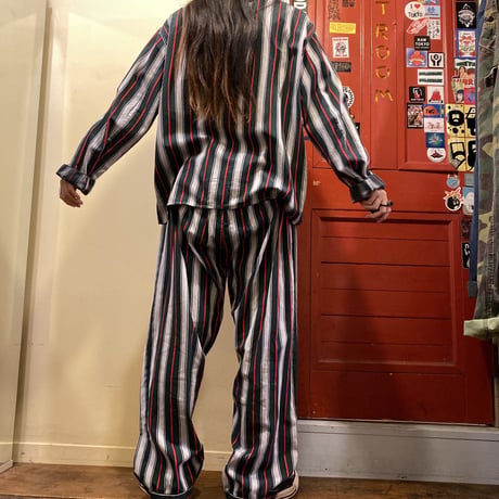 [USED] EURO PAJAMA SET-UP！