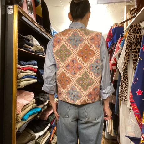 [USED] VINTAGE ゴブラン織り 総柄 VEST