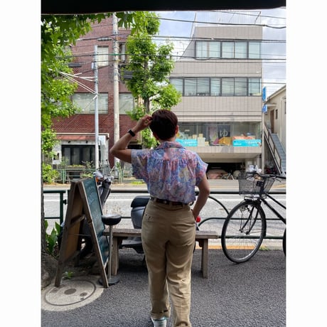 花柄🌼フレンチスリーブシャツ