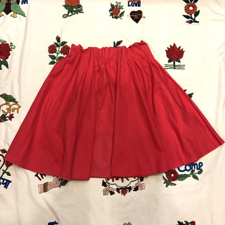[USED] RED ひざ丈 ギャザースカート♡