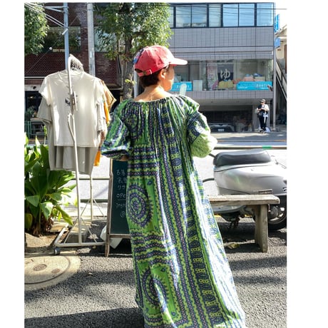 [USED]  vintage ファブリックロングワンピース