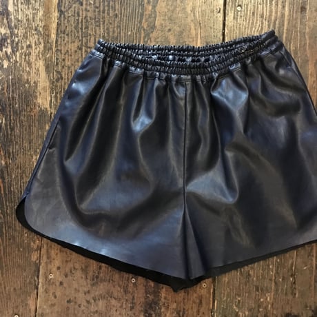 [USED] Fake Leather ショーツ