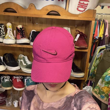 [USED] バーガンディNIKE CAP