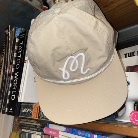 [USED] Malbon ぷっくり刺繍 BEIGE NYLON CAP🦙🤎