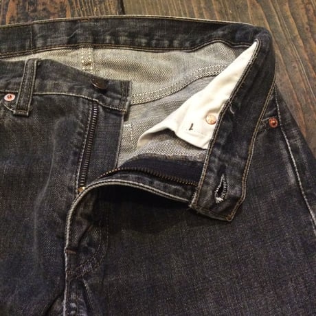 [USED] Levis 505 Black