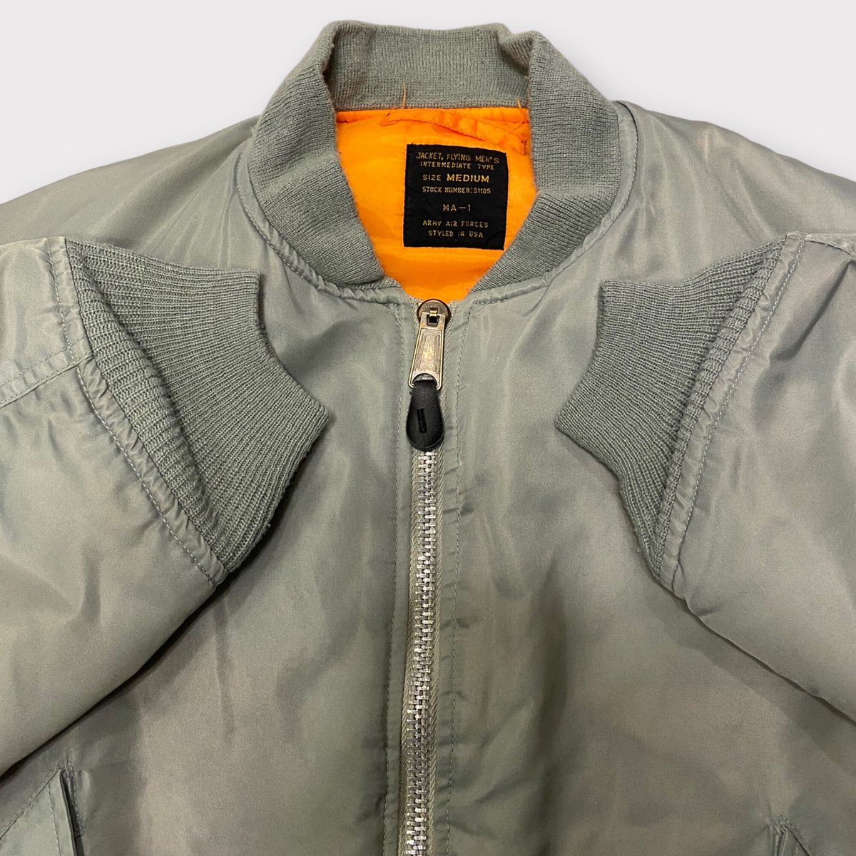 iri × KYNE オリーブ MA-1 iri × KYNE オリーブ MA-1 iri × KYNE