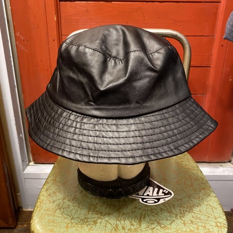 [SELECT] FAKE LEATHER BUCKET HAT！