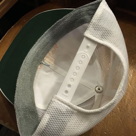 [JHAKX ] WHITE MESH CAP