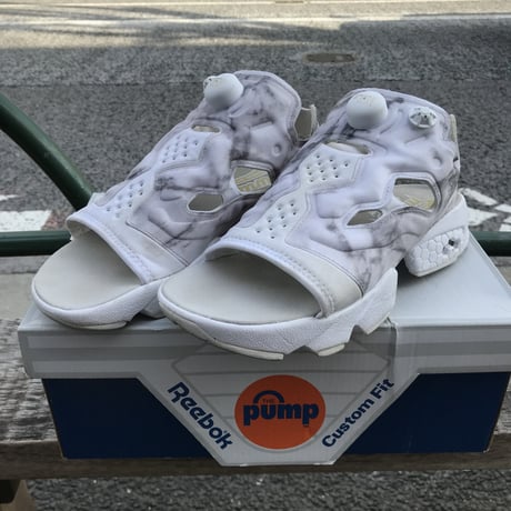[USED] PUMA INSTA PUMP FURY SANDAL