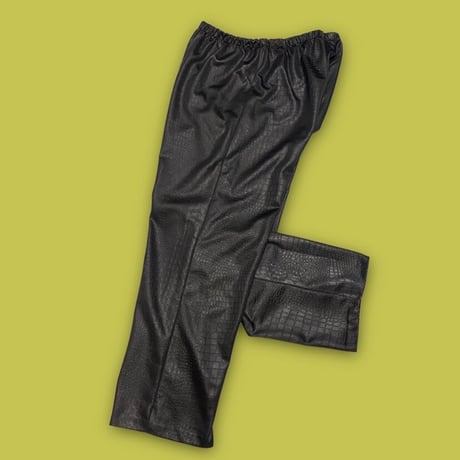 [USED] パイソン柄♡型押しPOLY PANTS