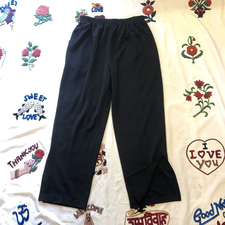 [USED] スリット入り センタープリーツ イージーパンツ