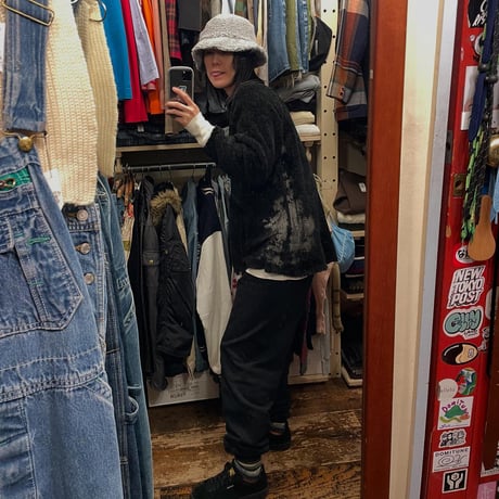 [USED] スケスケ ダメージ ニット