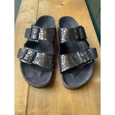 [USED] BIRKENSTOCK ✨ メタリック ARIZONA