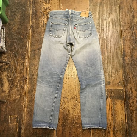 [USED] VINTAGE Levi's 501 W32 赤耳 ダメージデニム