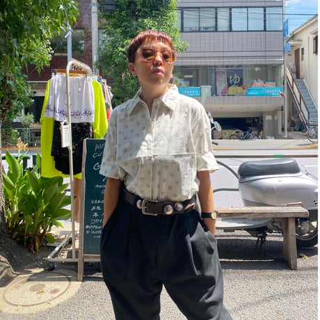 [USED] お花🌼ペイズリー柄シャツ