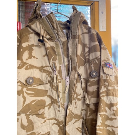 [USED] 90s UK Military CAMO PARKA
