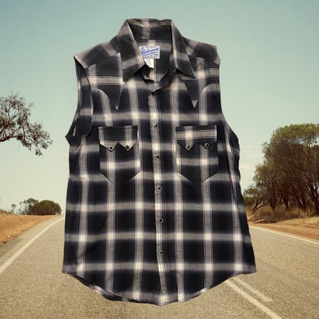 [USED] OLD ROCK MOUNT ノースリーブshirts made.in,USA