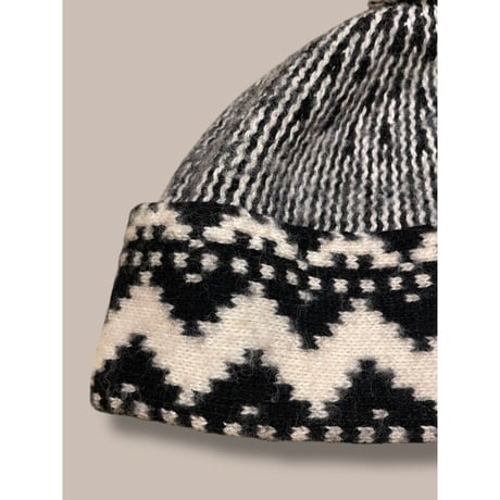 [USED] WOOL チェコ ビーニー