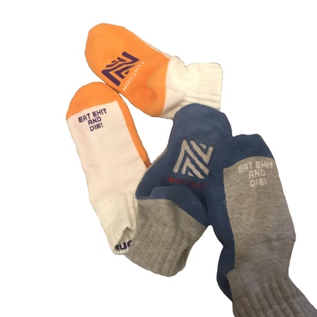 [Naughty × ching & co.] LOS ANGELES QUARTER SOCKS