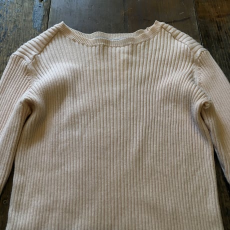 [USED] ヌーディーカラーのリブニット